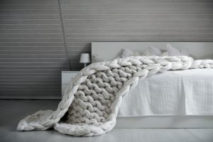 chunky knit bedding trends